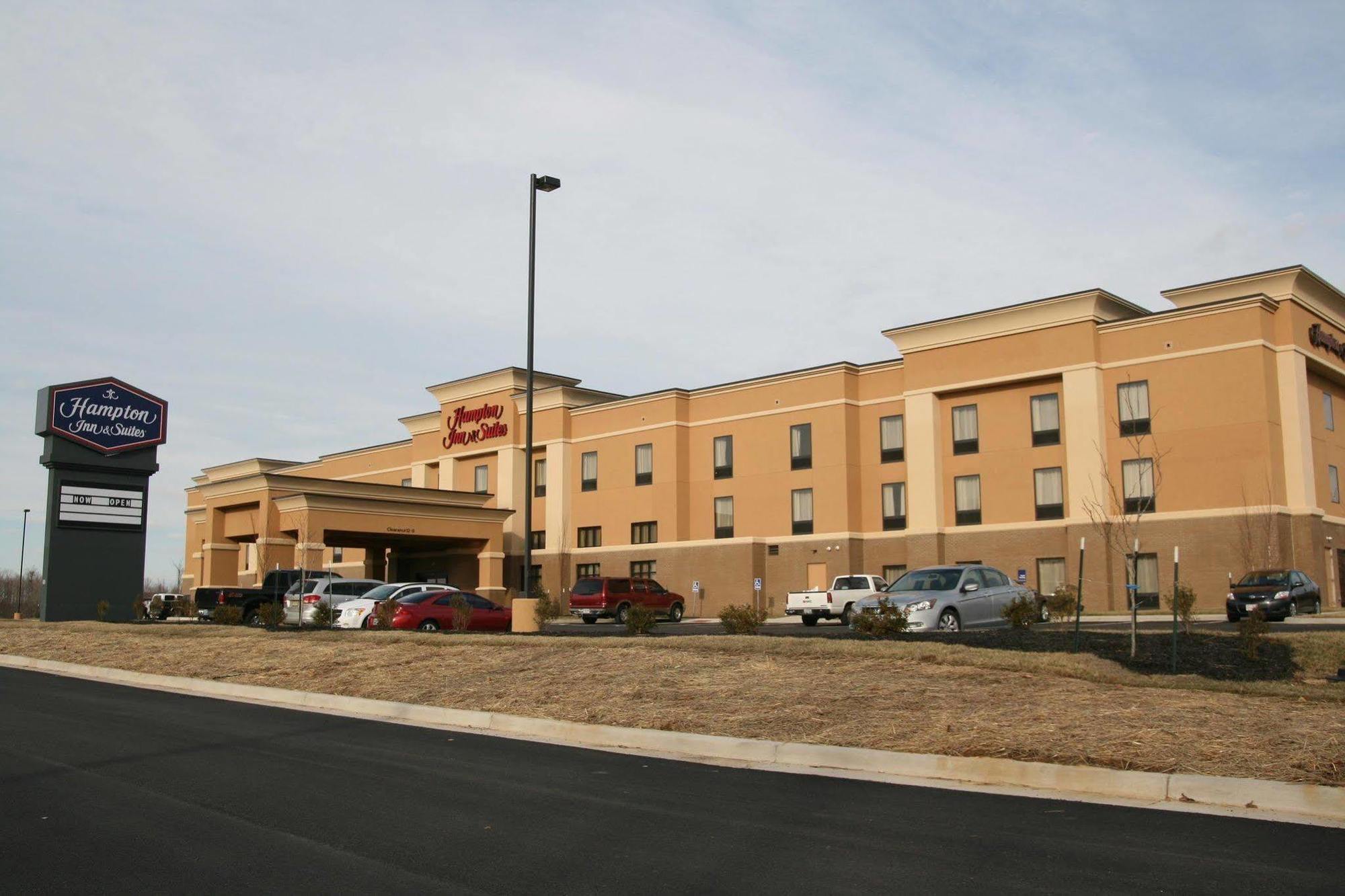 Hampton Inn & Suites Radcliff/Fort Knox Exterior photo